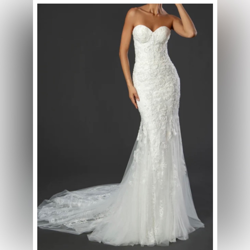 Stella - Style 22510 - Size 12 - Off White